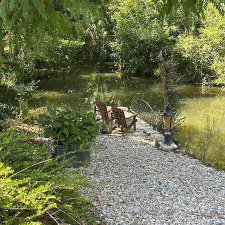 Bed and Breakfast En Bord De Riviere Casseneuil Екстер'єр фото
