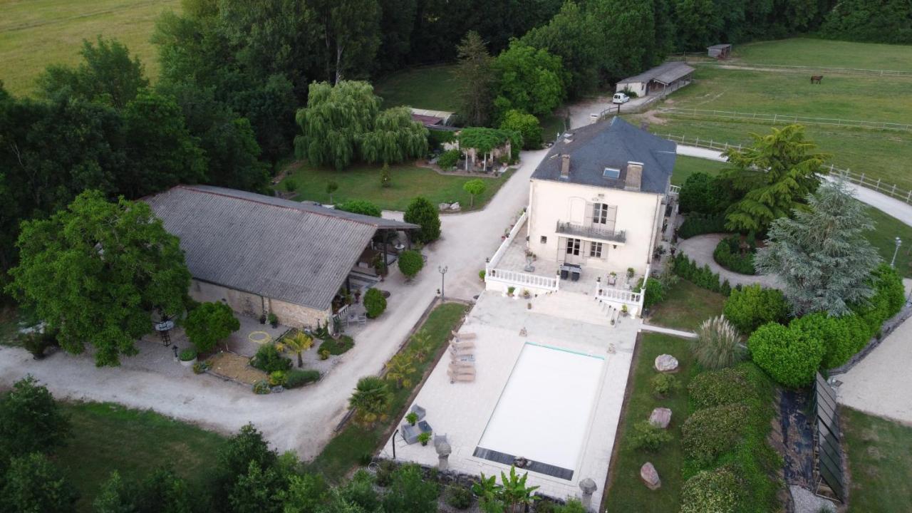 Bed and Breakfast En Bord De Riviere Casseneuil Екстер'єр фото