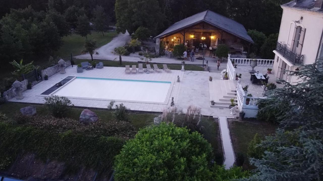 Bed and Breakfast En Bord De Riviere Casseneuil Екстер'єр фото