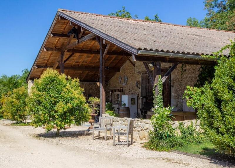 Bed and Breakfast En Bord De Riviere Casseneuil Екстер'єр фото